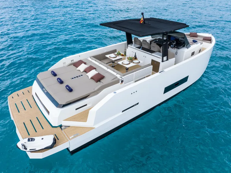 PLAYYACHT III D42 PLAYYACHT III De Antonio Yachts D42 42ft