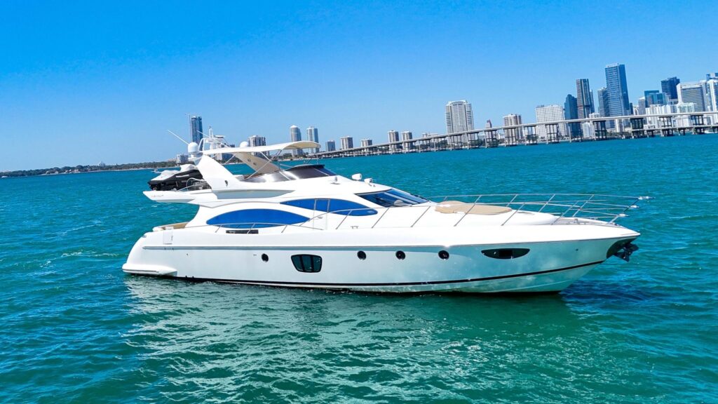 Azimut 70′ “Container”