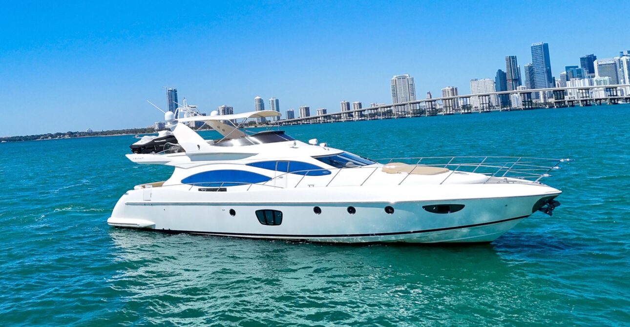 Azimut 70′ “Container”