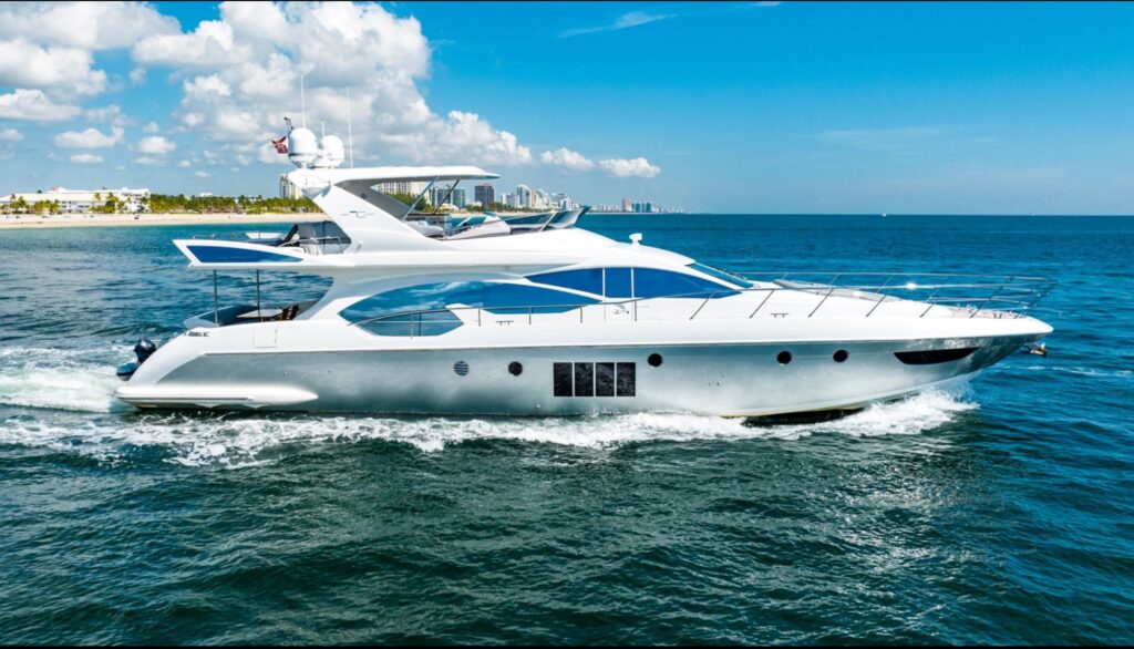 Azimut 70′ Days Like This