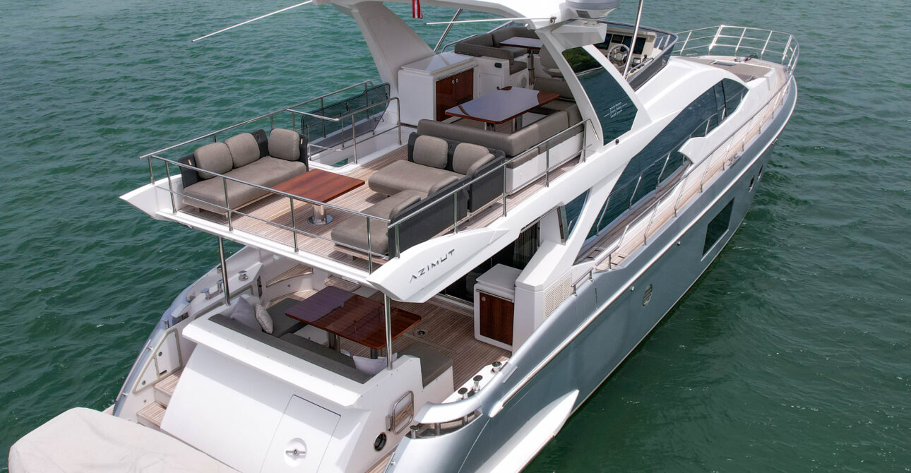 Azimut 70' 1 Azimut 70′