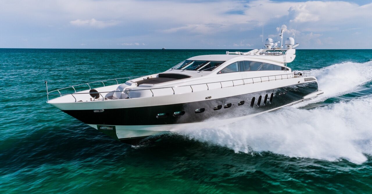 Leopard 98 ft – Caribbean Charter