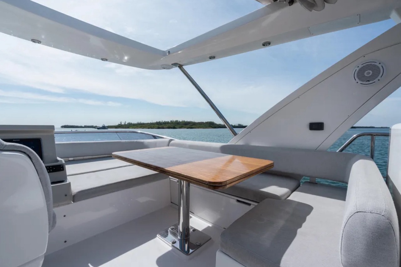 Azimut 50 ft - Bimini Charters 21 Foredeck lounge β alternate view