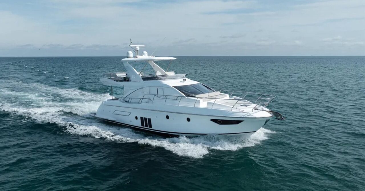 Azimut 50 ft – Caribbean Charter