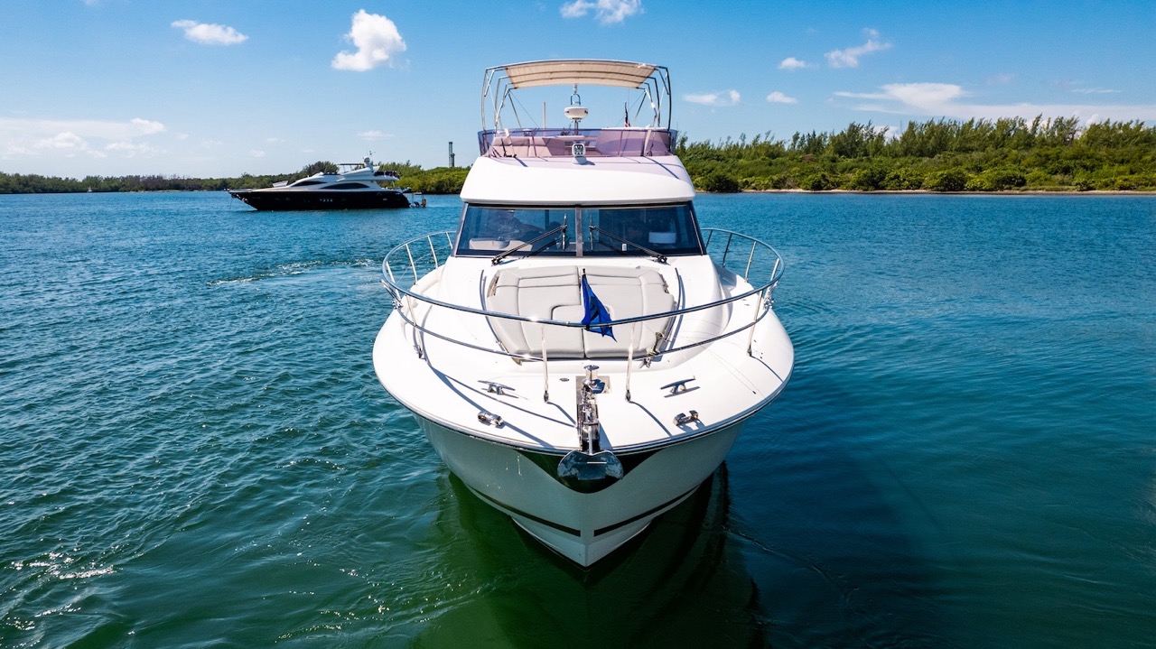 Prestige 55 ft - Bimini Charters 18 Aft deck β alternate angle
