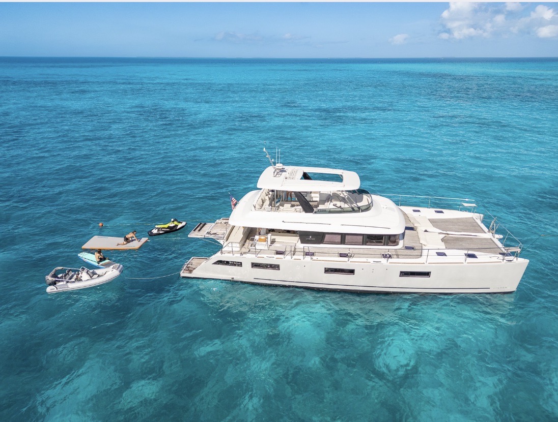 Lagoon Cat 70 ft - Bimini Charters 2 Aerial anchorage β Photo 21