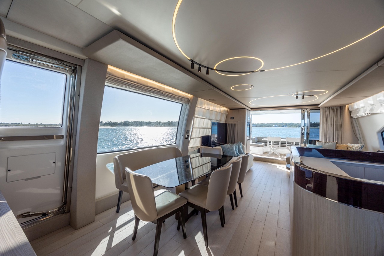 Azimut 75 ft 2021 - Bimini Charter 23 Interior detail β finishes