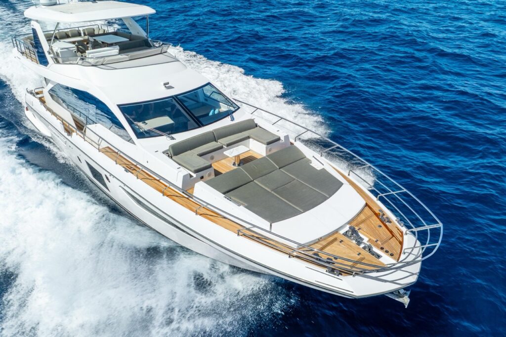 Azimut 75 ft 2021 – Bimini Charter