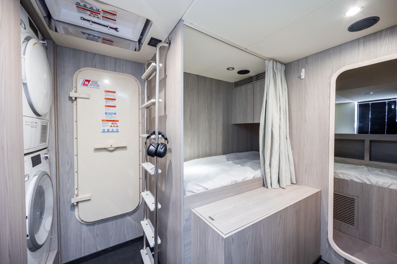 Azimut 75 ft 2021 - Bimini Charter 46 Wide view β final gallery image