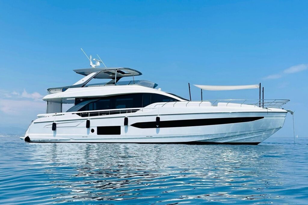 Home 92 85 ft Azimut fly (2024)
