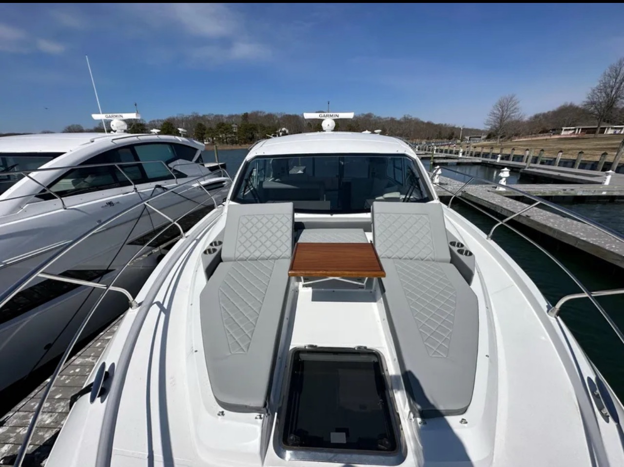 Cantius 45 ft - Bimini Charters 35 Overhead view β layout