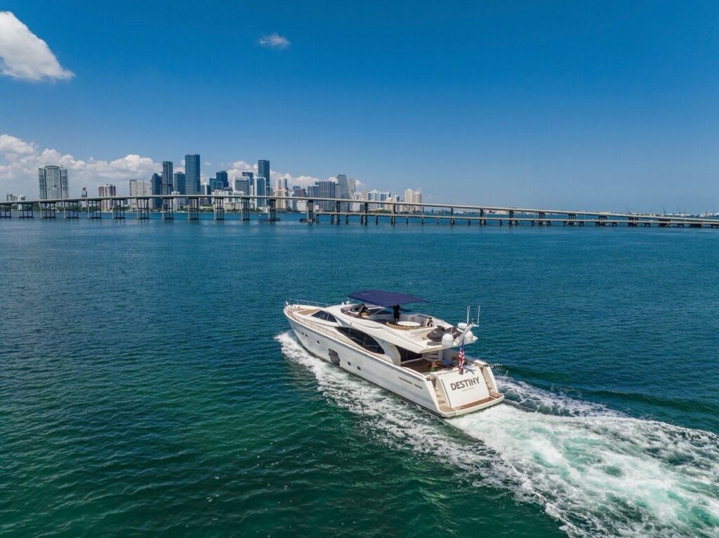 Ferreti 90 ft “Infinity”